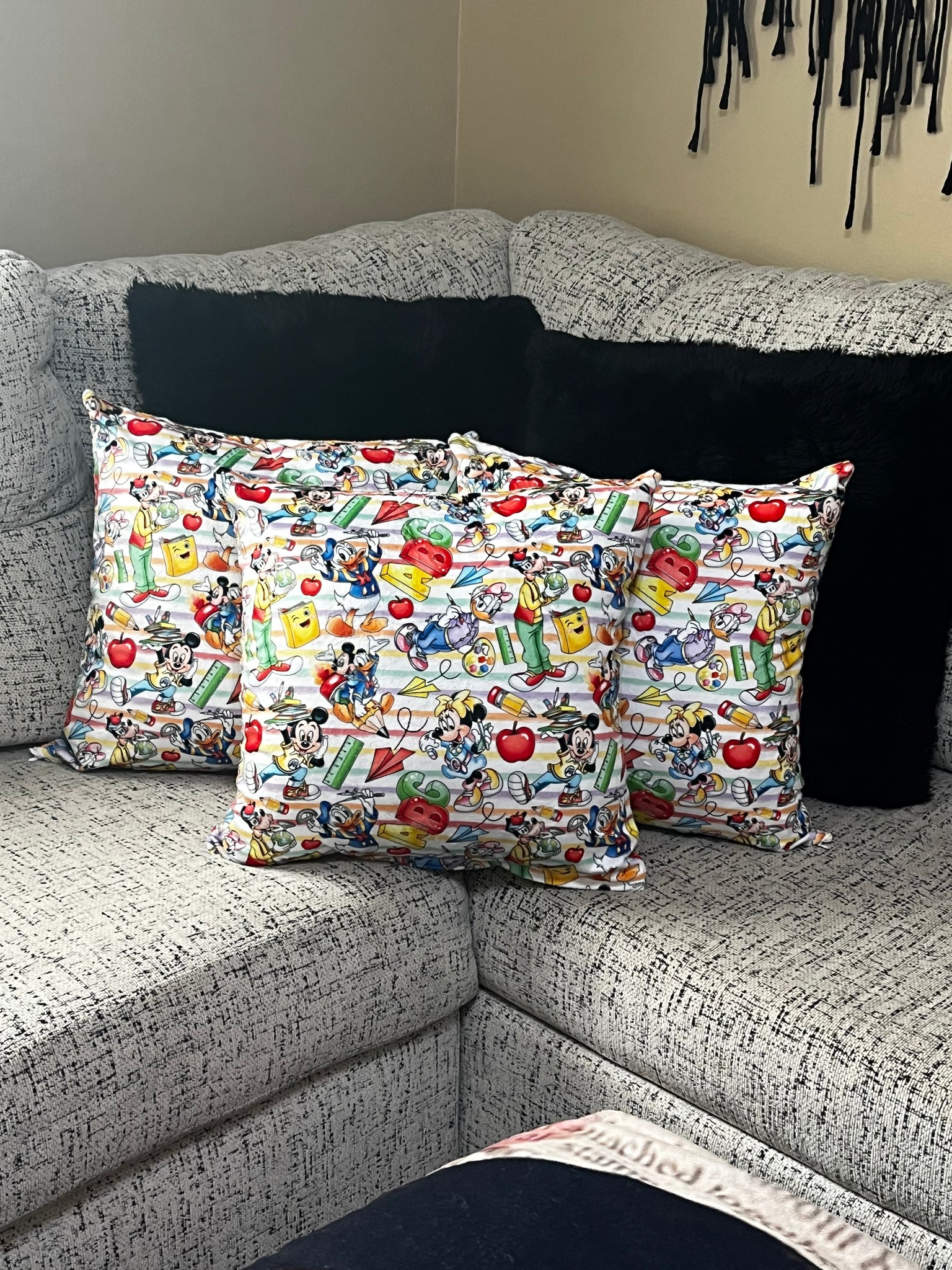 School Pals Zippered Pillowcase with Cuddle Dreamz Pillow Insert