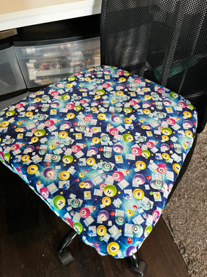 Bingo Zippered Seat cushion cover with foam insert