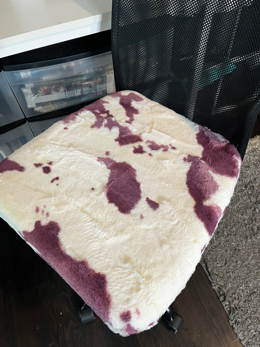 Sugar Plum Calf Zippered Seat cushion cover with foam insert