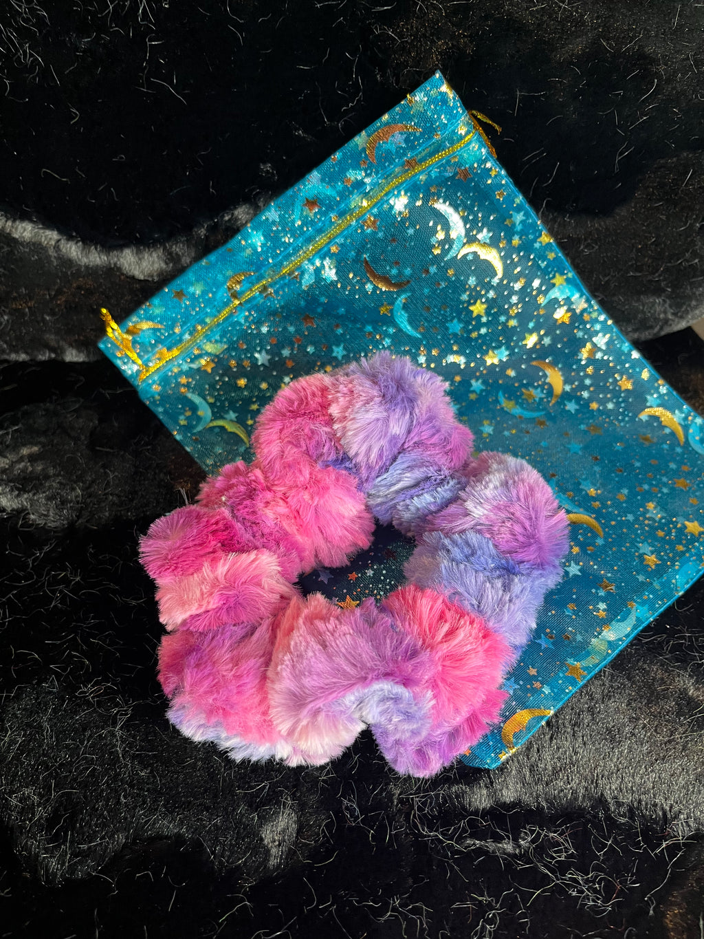 Single Scrunchie