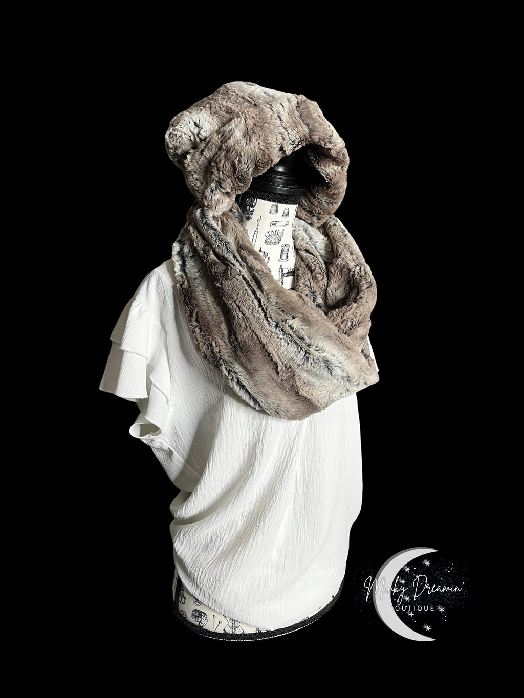 Pewter Beige Mountain Fox Beanie Cap & Infinity Scarf Set