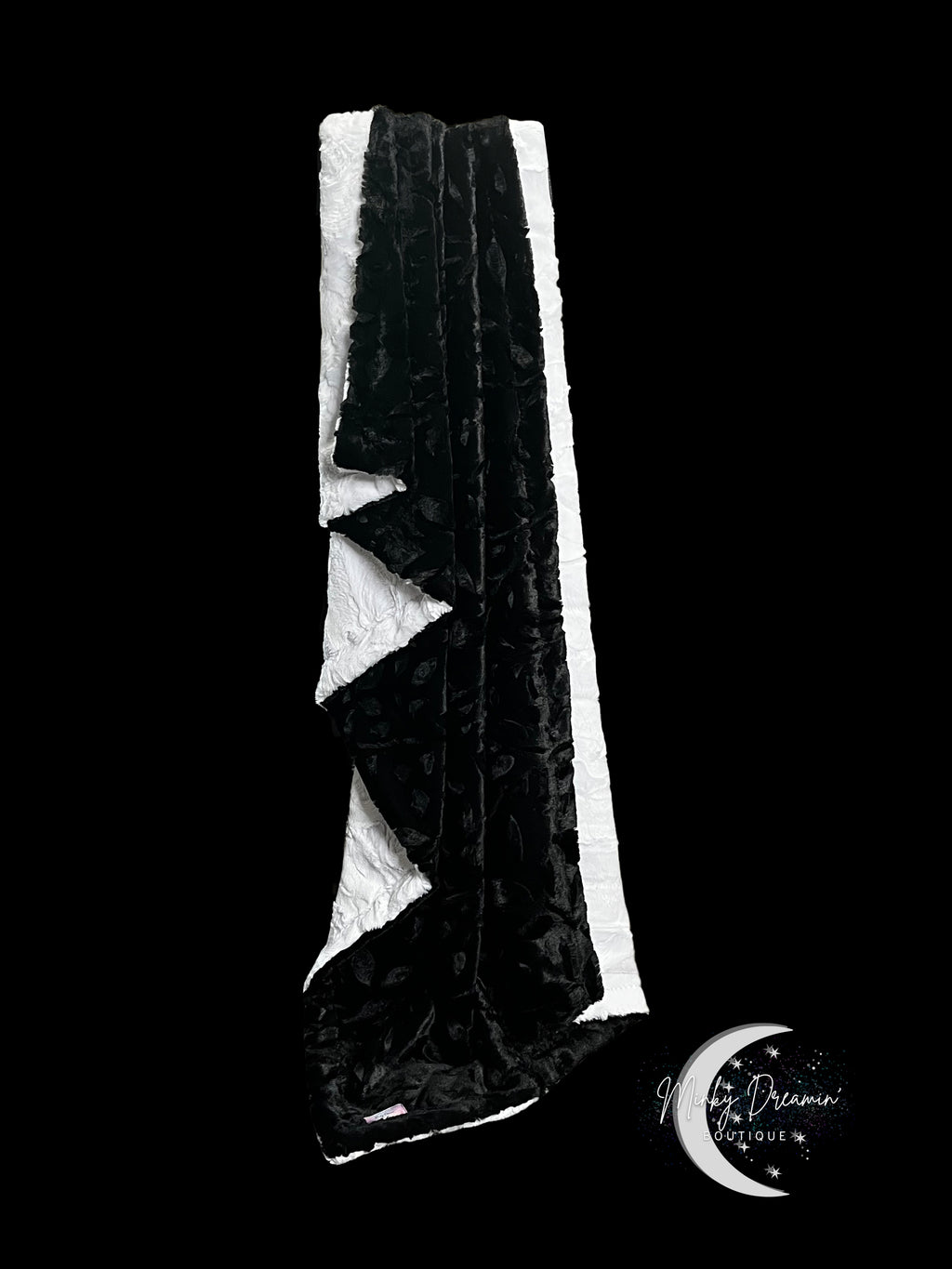 Black Poppy/Snow Hide